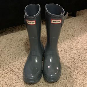 Hunter short women’s rain boots. size 8.